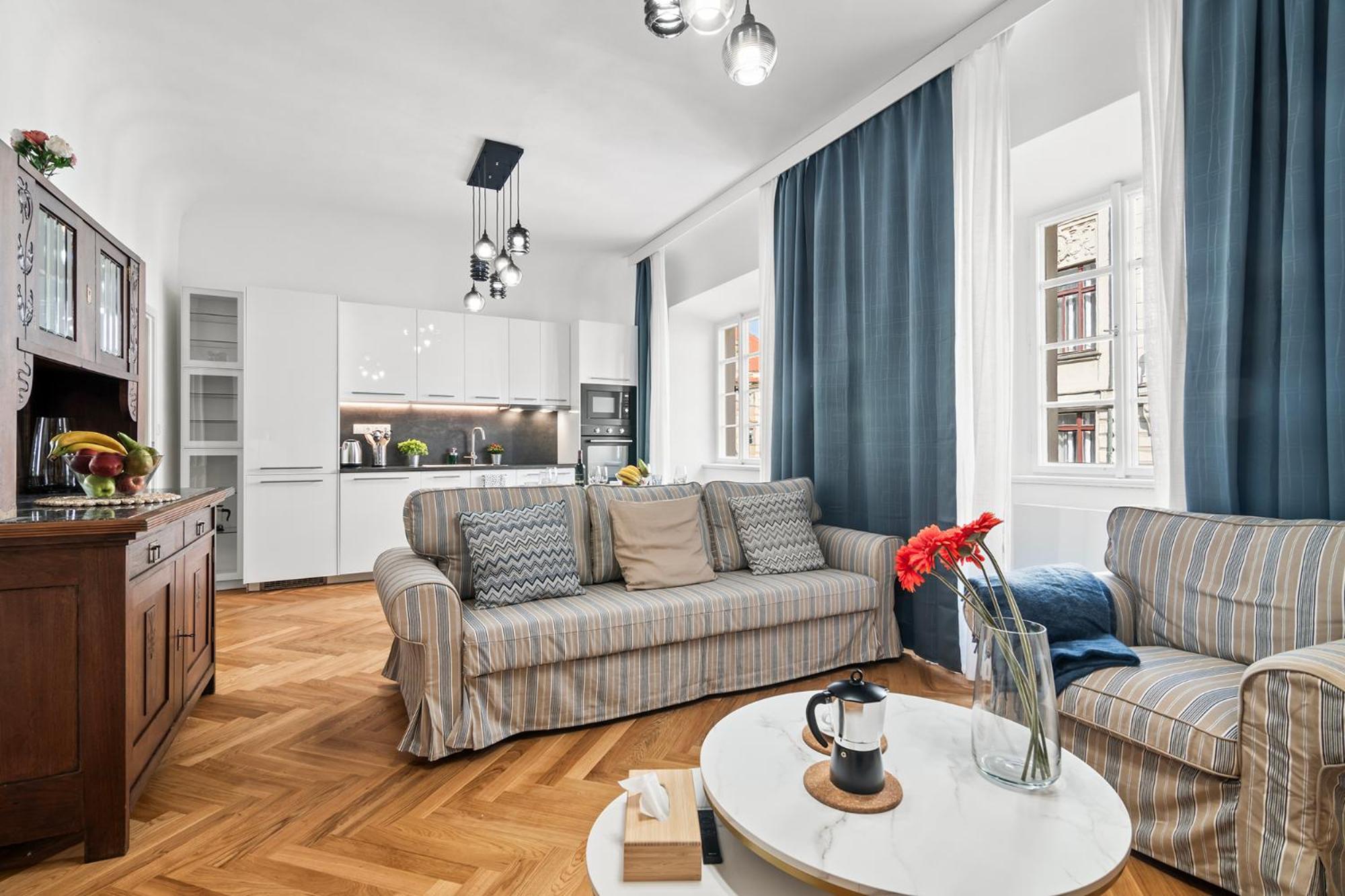 Old Town Square Apartments By Michal&Friends Прага Экстерьер фото